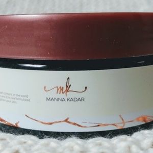 Champagne charcoal scrub, 7.4 oz